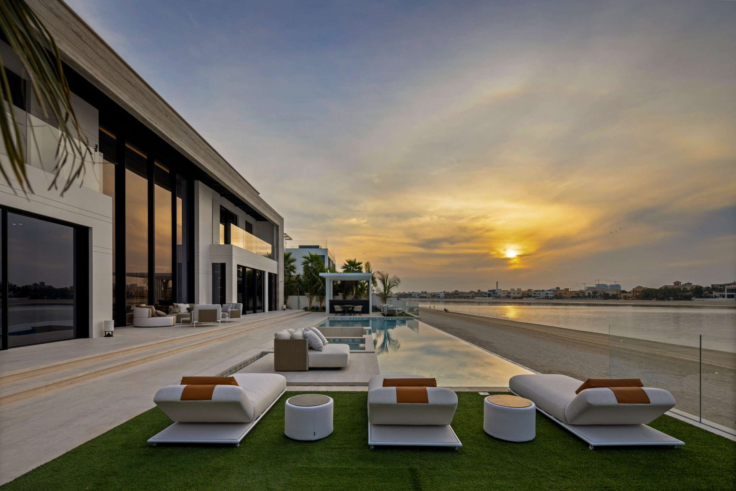 New property pricing record set with AED 161m Palm Jumeirah sale